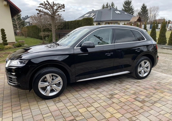 Audi Q5 cena 129900 przebieg: 59000, rok produkcji 2019 z Rzeszów małe 254